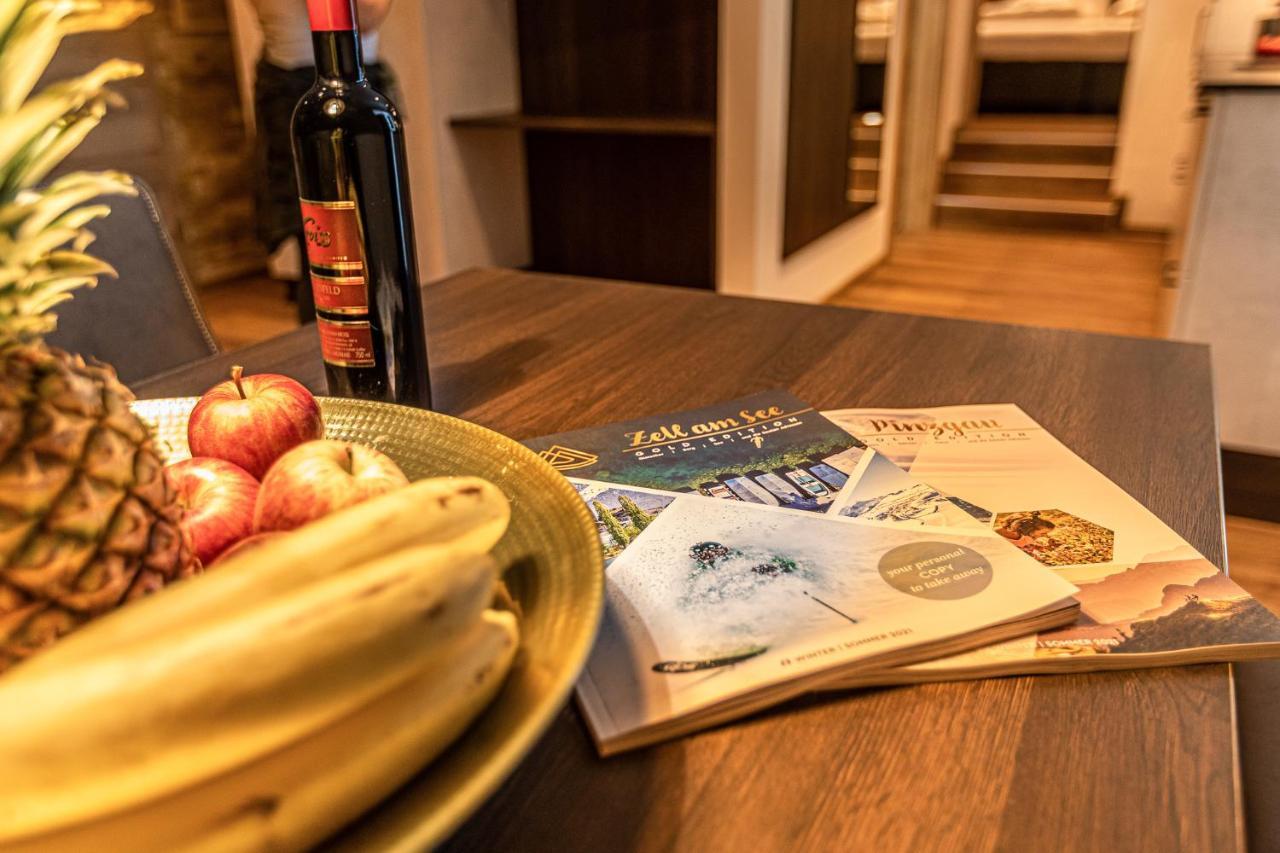 Tevini Boutique Suites By We Rent Zell am See Bagian luar foto