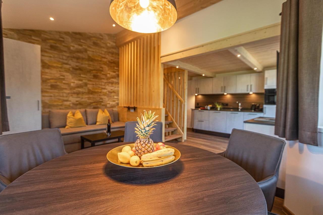 Tevini Boutique Suites By We Rent Zell am See Bagian luar foto
