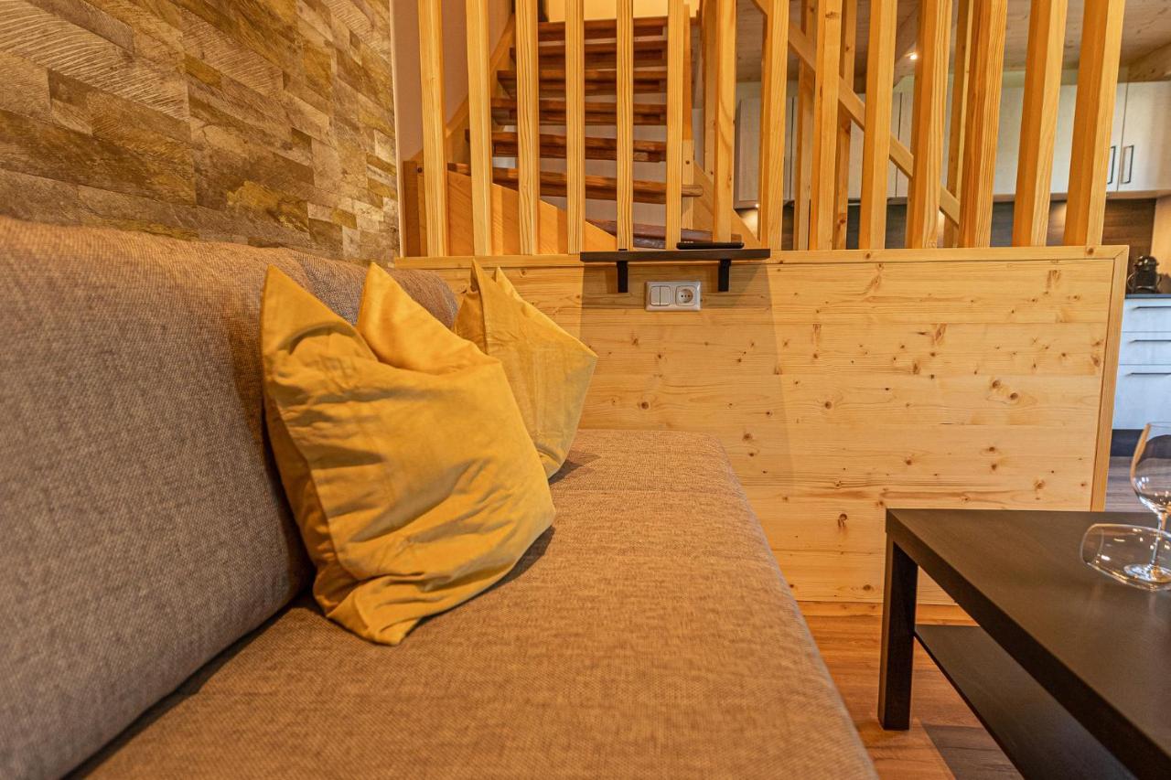 Tevini Boutique Suites By We Rent Zell am See Bagian luar foto